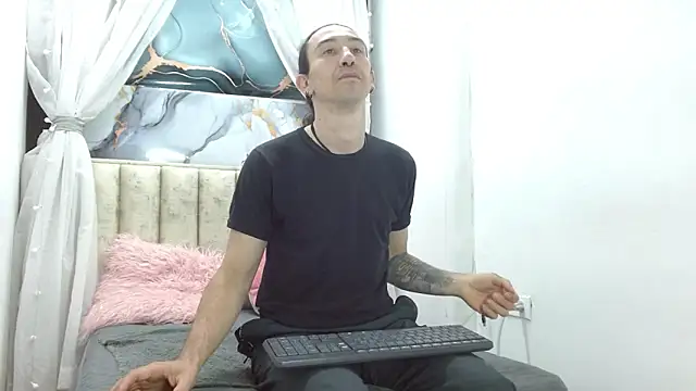 Dilan Lust online show from 24, 2, 2026