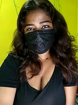 Snapshot of NISHHAA chatting on 12, 5, 2026 NISHHAA online show from 12, 5, 2026