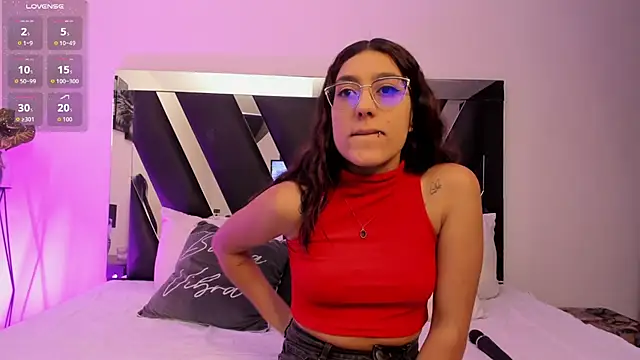 Mia Iron online show from 14, 4, 2026