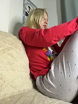 urlittlebaby666 online show from 2, 3, 2026