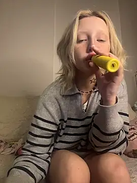 urlittlebaby666 online show from 20, 2, 2026