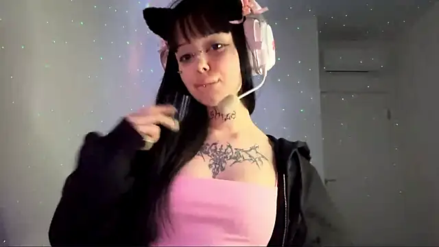 Luna Sohotti online show from 28, 3, 2026