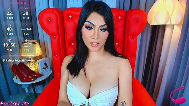 Laureen Hilton online show from 5, 5, 2026