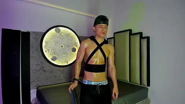 Agathe caius online show from 27, 2, 2026