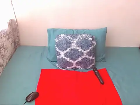 Snapshot of ChocoSlenderXXX chatting on 19, 6, 2026 ChocoSlenderXXX online show from 19, 6, 2026