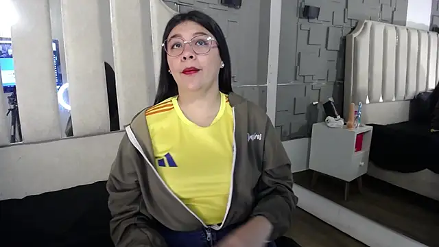 Snapshot of belen_green chatting on 17, 6, 2026 belen green online show from 17, 6, 2026