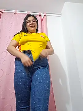 Snapshot of belen_green chatting on 8, 6, 2026 belen green online show from 8, 6, 2026