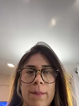 aleessiia online show from 2, 4, 2026