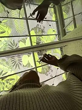 aleessiia online show from 15, 4, 2026