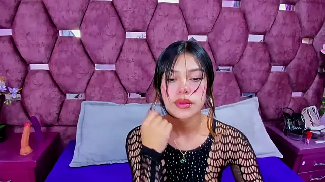 alana deivis online show from 12, 4, 2026