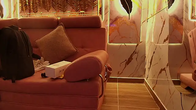 SilkNyx online show from 19, 2, 2026