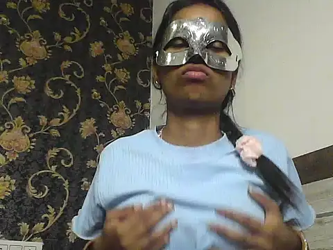 Snapshot of Rani1993 chatting on 28, 2, 2026 Rani1993 online show from 28, 2, 2026