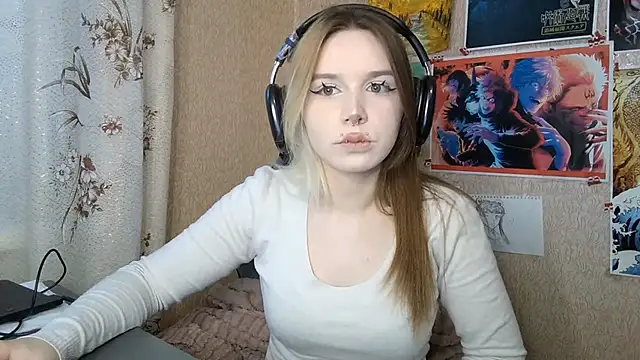 MilaTyan online show from 3, 5, 2026