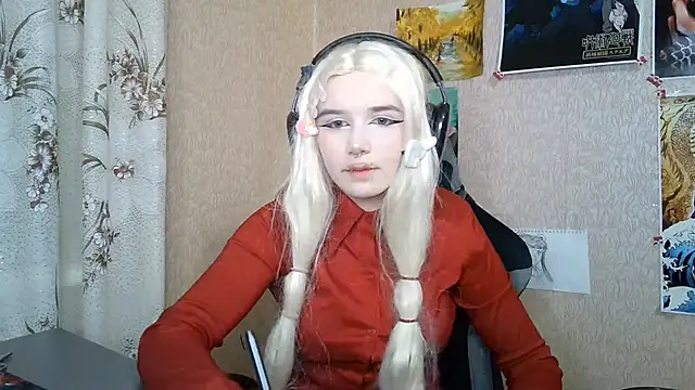 MilaTyan online show from 23, 4, 2026