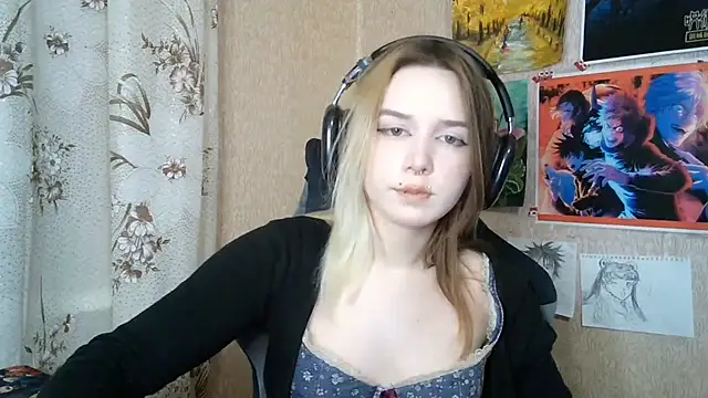 MilaTyan online show from 30, 4, 2026