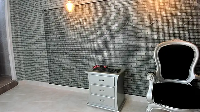 hillary bigbutt online show from 14, 3, 2026