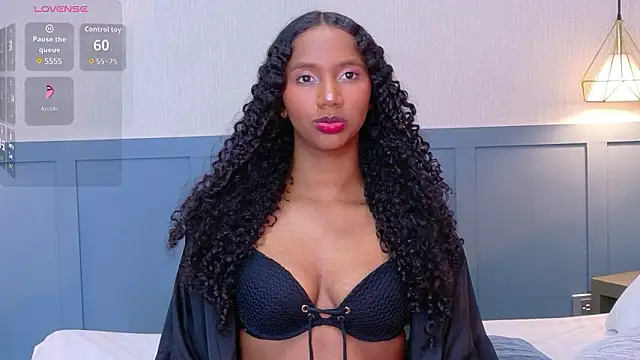 Snapshot of Chloe-Rose- chatting on 17, 3, 2026 Chloe-Rose- online show from 17, 3, 2026