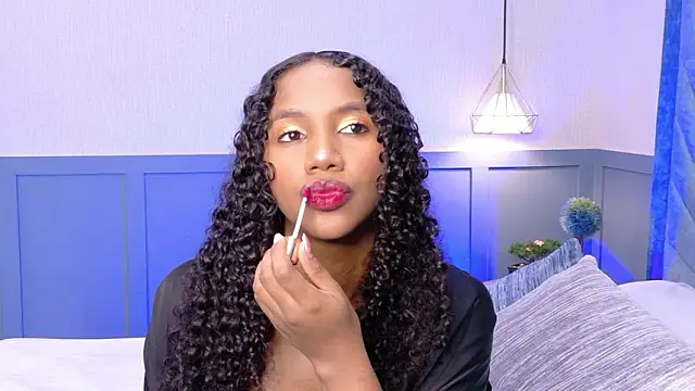 Snapshot of Chloe-Rose- chatting on 12, 3, 2026 Chloe-Rose- online show from 12, 3, 2026