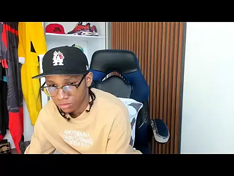 yandi hot online show from 26, 2, 2026