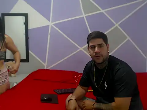 couple  hott069 online show from 10, 3, 2026