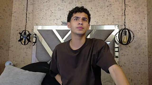 Snapshot of Dark_Sultan chatting on 25, 2, 2026 Dark Sultan online show from 25, 2, 2026