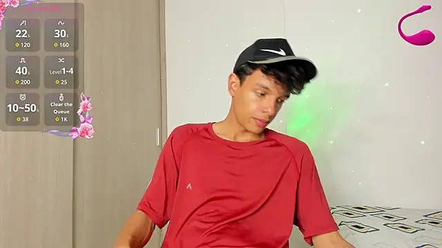 Snapshot of Maxfrost1 chatting on 24, 2, 2026 Maxfrost1 online show from 24, 2, 2026