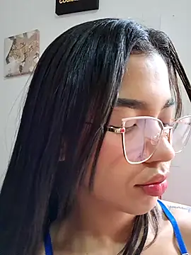 Lily em online show from 12, 3, 2026