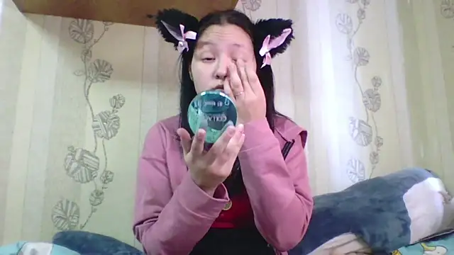 Snapshot of yourcutevikki chatting on 23, 2, 2026 yourcutevikki online show from 23, 2, 2026