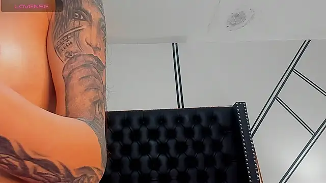 Snapshot of evangeline_valencia chatting on 19, 2, 2026 evangeline valencia online show from 19, 2, 2026