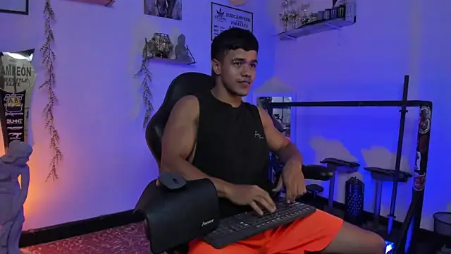 Snapshot of Rob_zaens33 chatting on 22, 2, 2026 Rob zaens33 online show from 22, 2, 2026