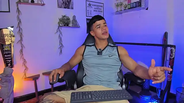 Rob zaens33 online show from 5, 3, 2026