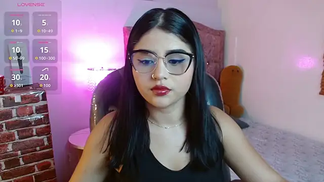 mila quin online show from 9, 4, 2026