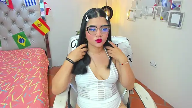 Snapshot of mila_quin chatting on 19, 6, 2026 mila quin online show from 19, 6, 2026