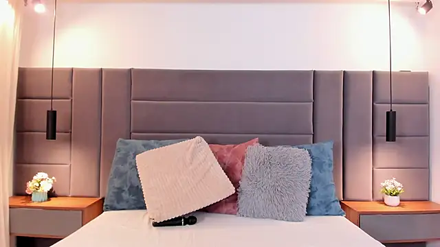 KaraWatson online show from 18, 2, 2026