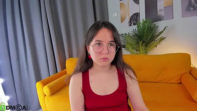 leylamirage online show from 3, 5, 2026