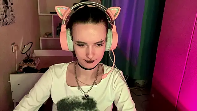 MabelDefina online show from 8, 5, 2026