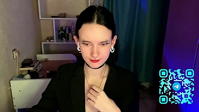 MabelDefina online show from 14, 4, 2026