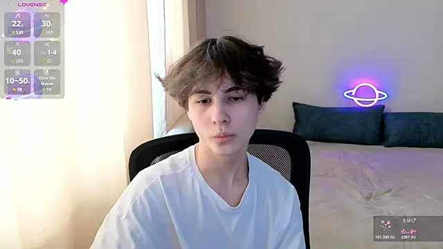  LukaHayes  online show from 4, 4, 2026