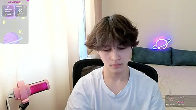  LukaHayes  online show from 10, 4, 2026