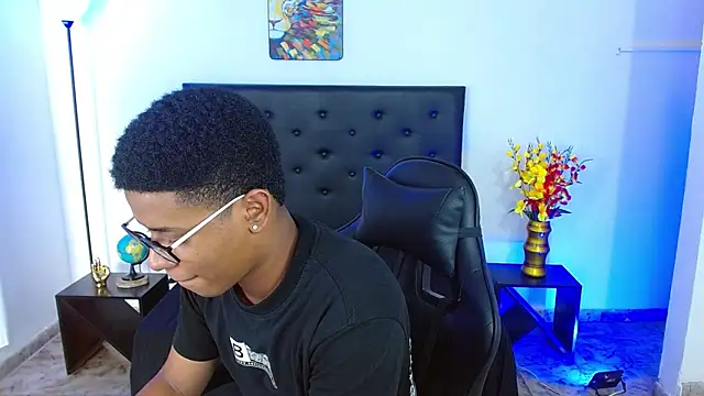 liiam3 online show from 9, 4, 2026