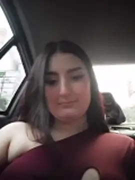 zoe moon   online show from 4, 6, 2026