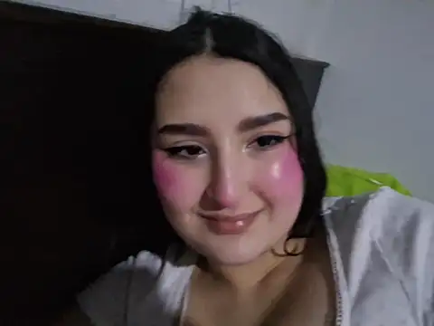 Snapshot of zoe_moon__ chatting on 14, 6, 2026 zoe moon online show from 14, 6, 2026