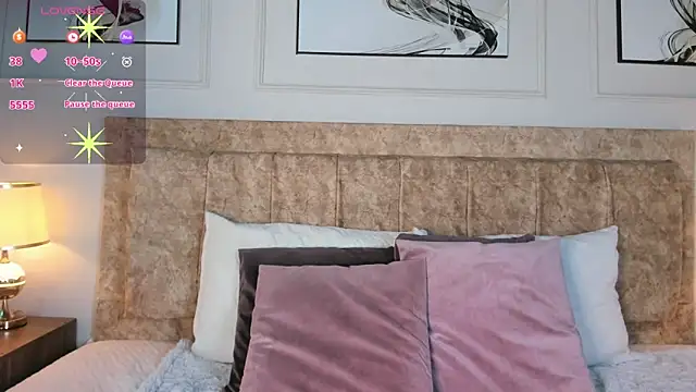 zoe moon   online show from 26, 3, 2026