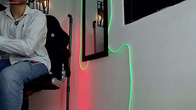 nico pelusa online show from 4, 3, 2026