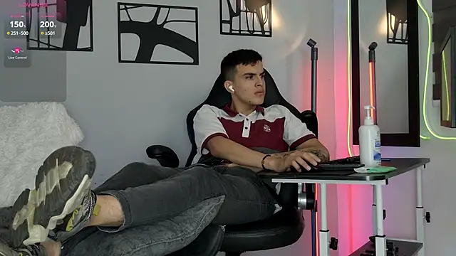 nico pelusa online show from 31, 3, 2026