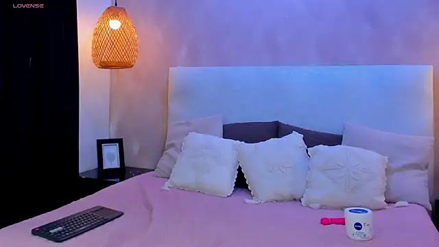 Snapshot of AnnyCruise149 chatting on 28, 2, 2026 AnnyCruise149 online show from 28, 2, 2026