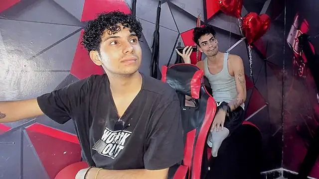 Snapshot of Gay_Red_Room chatting on 1, 3, 2026 Gay Red Room online show from 1, 3, 2026