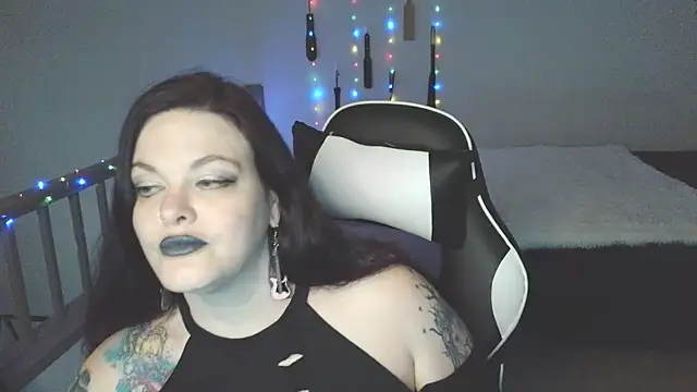 Snapshot of VixieNyx chatting on 26, 2, 2026 VixieNyx online show from 26, 2, 2026