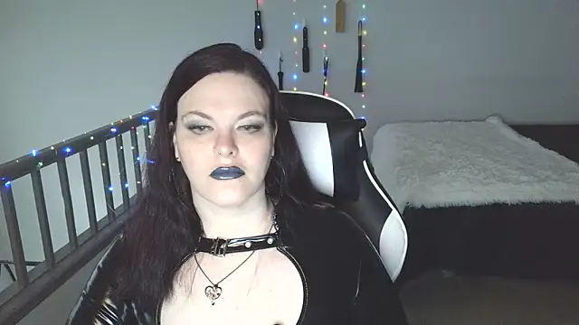 Snapshot of VixieNyx chatting on 27, 2, 2026 VixieNyx online show from 27, 2, 2026