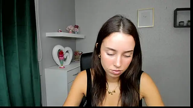 Snapshot of AdeleSolo chatting on 16, 7, 2026 AdeleSolo online show from 16, 7, 2026